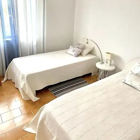 Apartment With Terrace & Pool In Alporchinhos